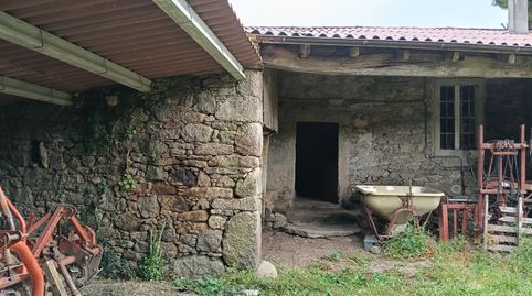 Foto 5 de Casa adosada en venta en Vilasantar, A Coruña