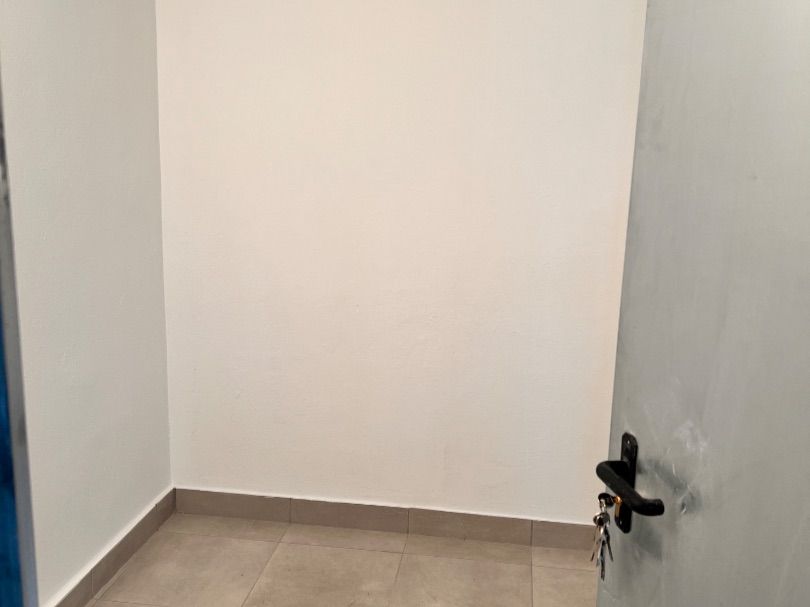 Box room for sale in Arrecife