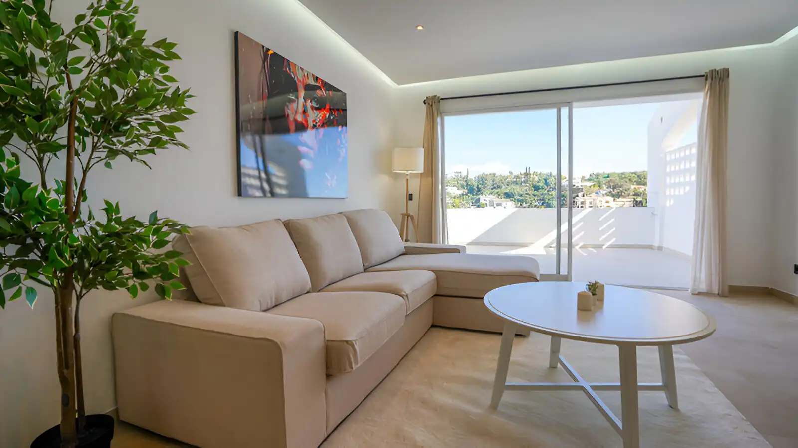 Apartament amb piscina en venda a Benahavís pueblo, imagen 13