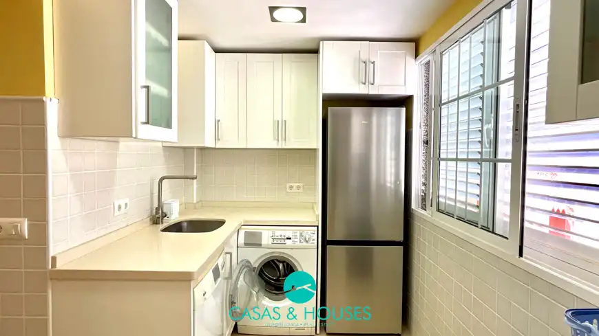 Kitchen of Flat for sale in La Manga del Mar Menor  with Air Conditioner, Terrace and Furnished