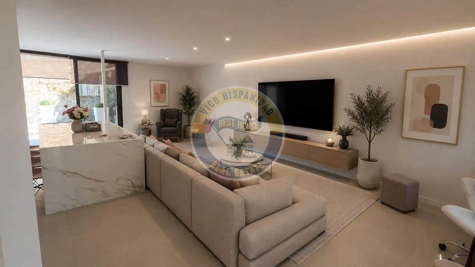 Sala d'estar de Casa o xalet en venda en Vigo  amb Calefacció, Jardí privat i Balcó