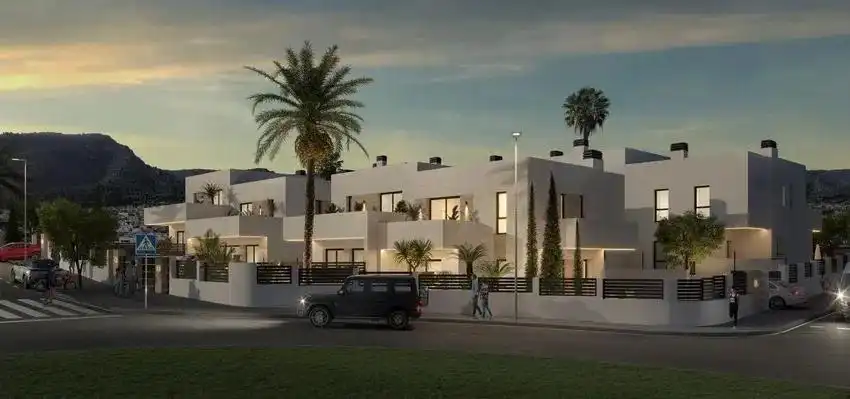 Vista exterior de Casa adosada en venta en Alhaurín de la Torre con Aire acondicionado, Jardín privado y Piscina
