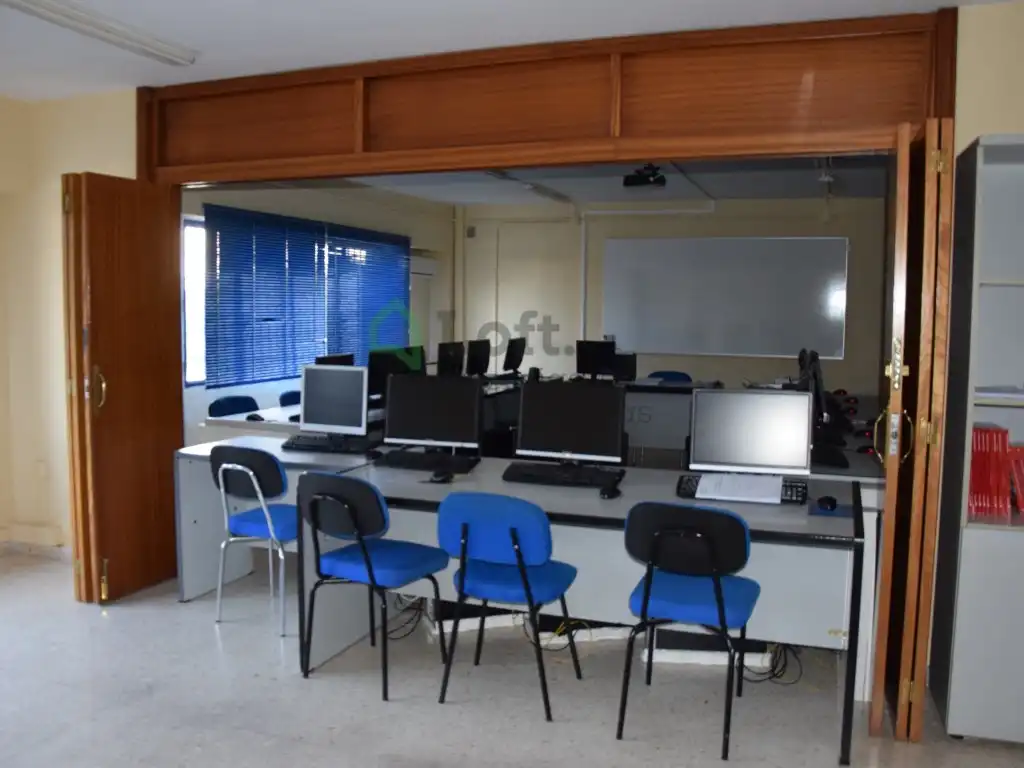Nau industrial en venda en Badajoz