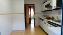 Kitchen of Flat for sale in Badajoz Capital  with Air Conditioner, Heating and Balcony