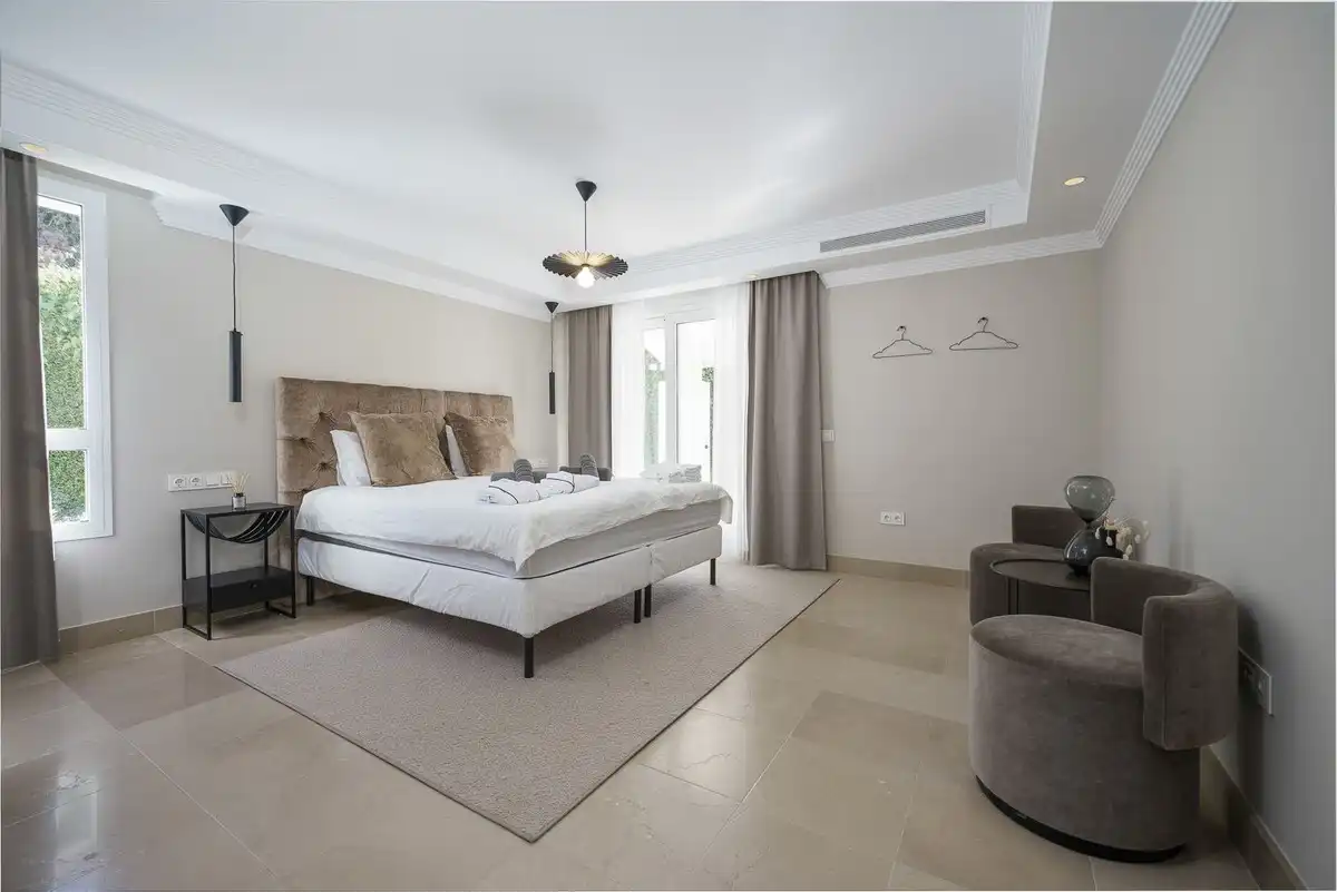 Chalet con piscina en venta en Benahavís pueblo, imagen 18