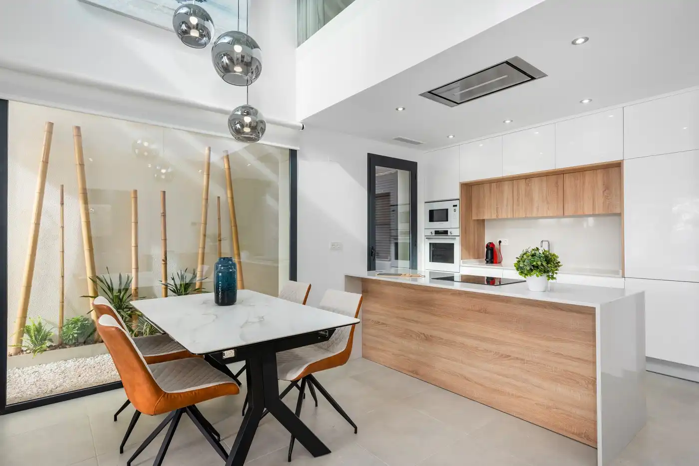 Casa con piscina en venta en Benijófar, imagen 2