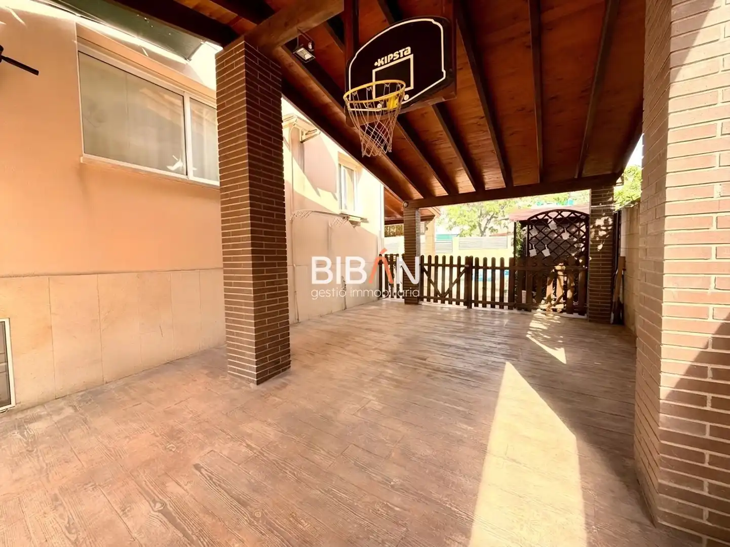 Garden of Detached homes for sale in Tarragona  with Air Conditioner, Heating and Storage room