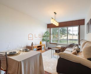 Living room of Flat for sale in A Coruña Capital   with Heating, Parquet flooring and Terrace