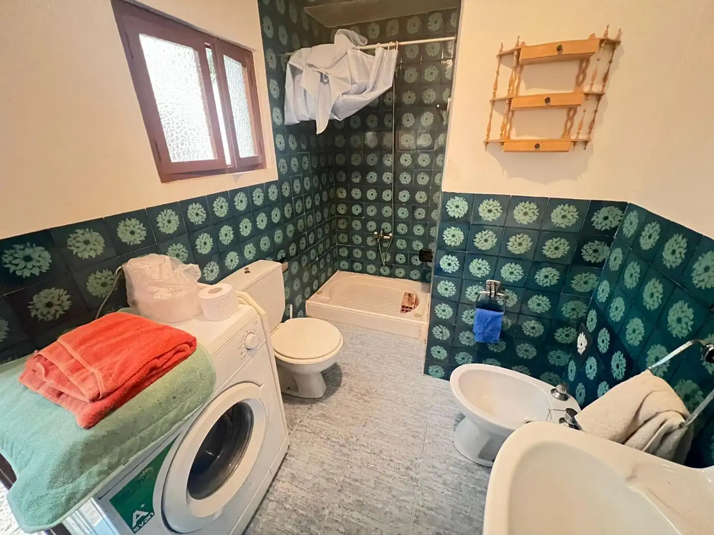 Badezimmer von Wohnungen zum Verkauf in Almadén mit Möbliert