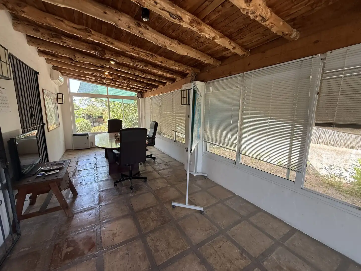 Finca rústica en venta en Santa Eulària des Riu con Aire acondicionado, Calefacción y Jardín privado