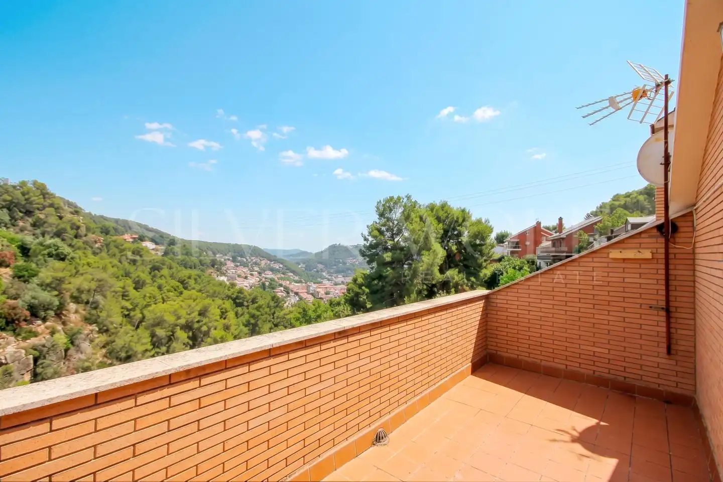 Terraza de Casa o chalet en venta en Vallirana, Barcelona