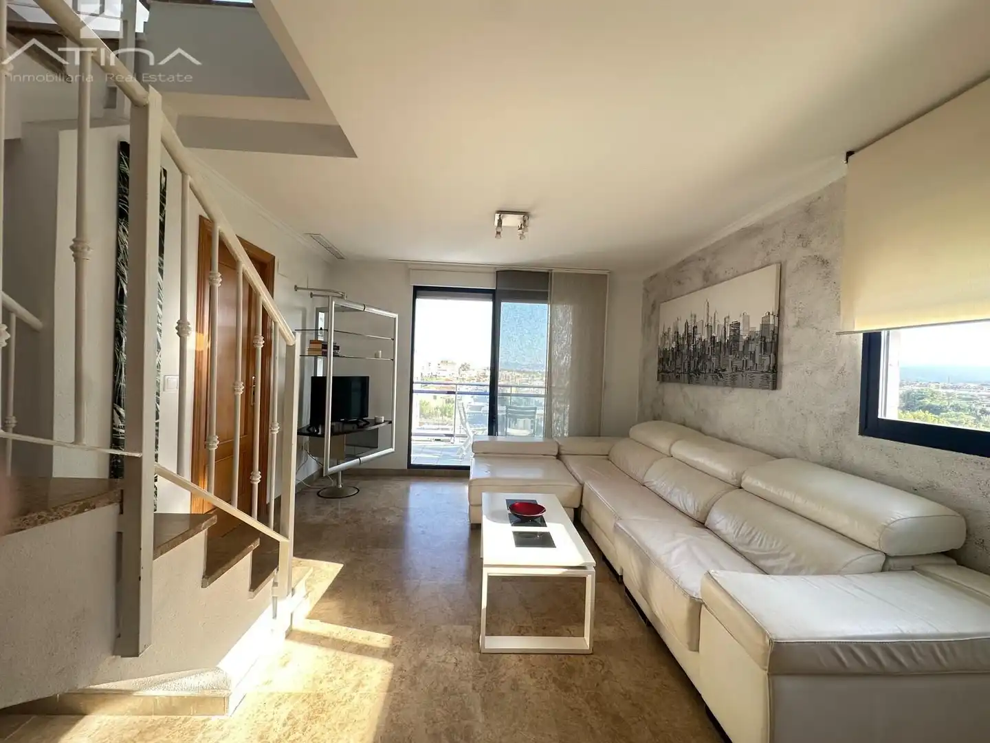 Sala de estar de Ático en venta en Daimús con Jardín privado, Terraza y Balcón
