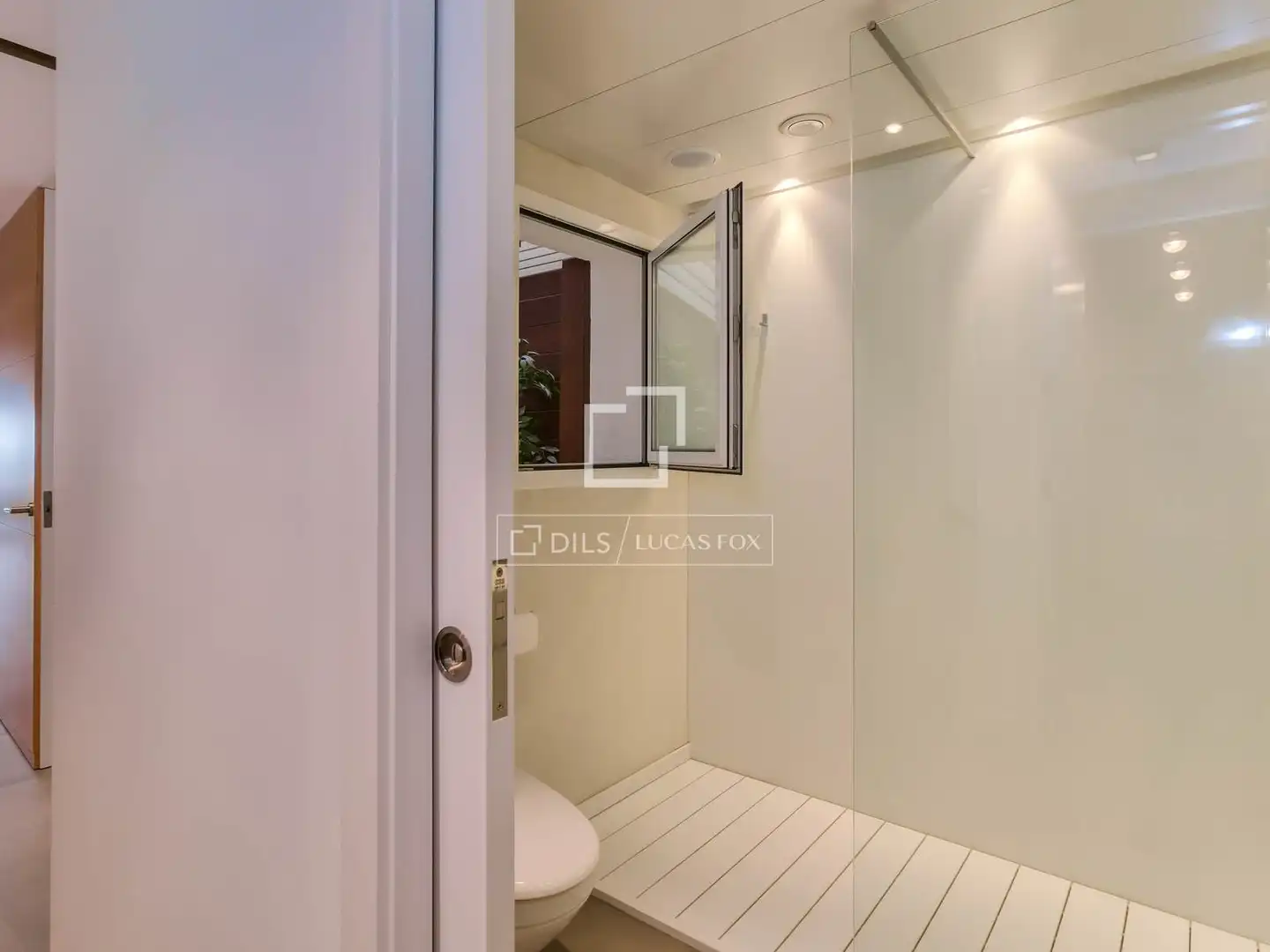 Baño de Piso en venta en Tossa de Mar con Aire acondicionado, Terraza y Trastero