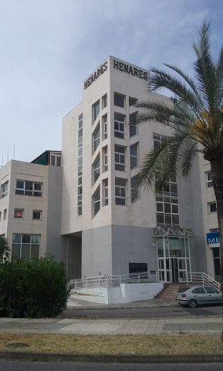 Vista exterior de Oficina de lloguer en  Sevilla Capital amb Aire condicionat