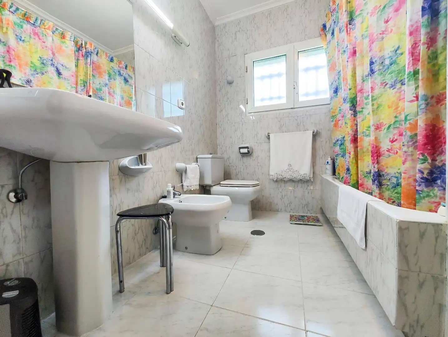 Baño de Casa o chalet en venta en Puertollano con Aire acondicionado, Calefacción y Jardín privado