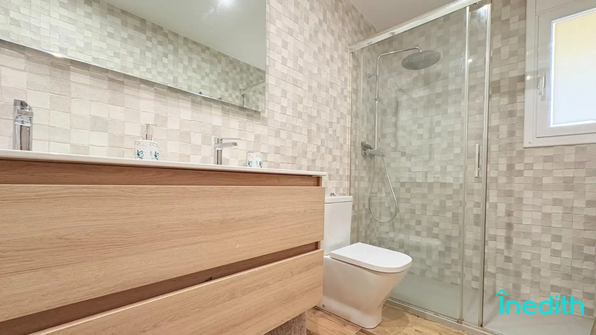 Flat for sale in Cubelles, Barcelona
