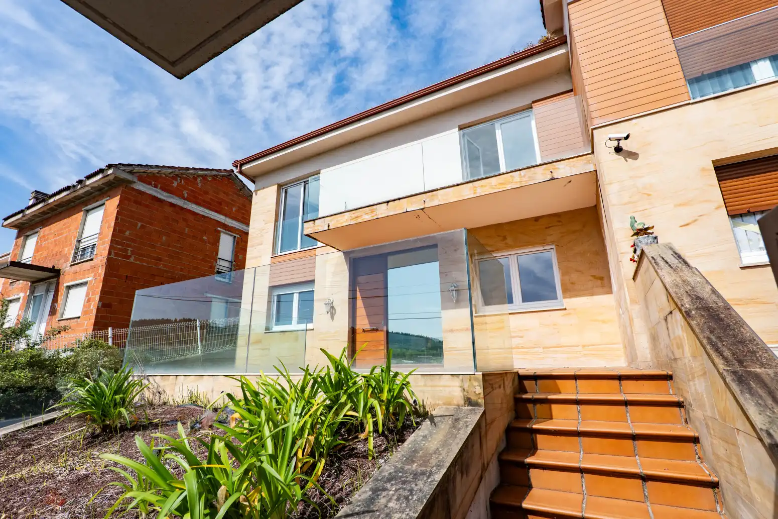 Vista exterior de Casa o chalet en venta en Castrillón con Calefacción, Jardín privado y Terraza