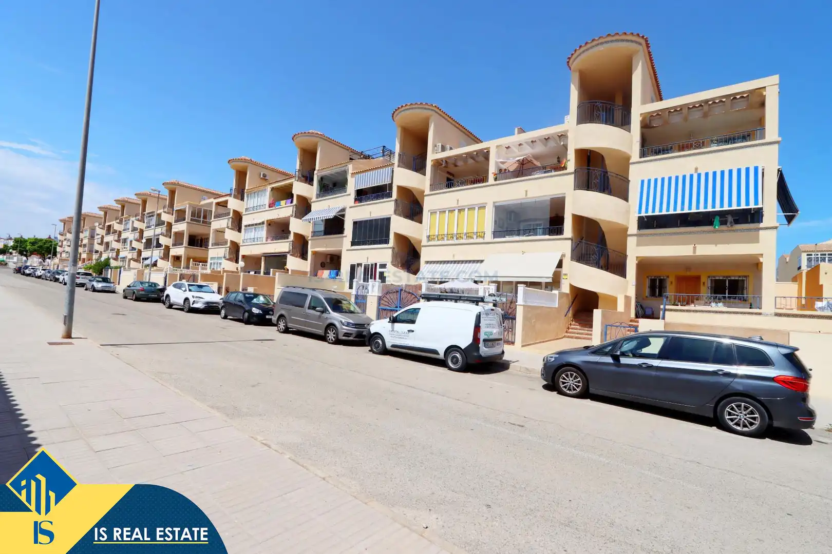Apartments for sale in Los Balcones y los Altos