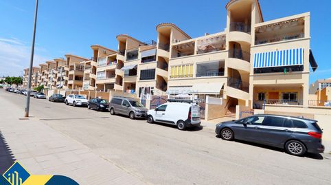 Apartamento con piscina comunitaria, en la provincia de Alicante, en la localidad de Orihuela Costa. 2 habitaciones | 72 m² | A 2,, imatge 3