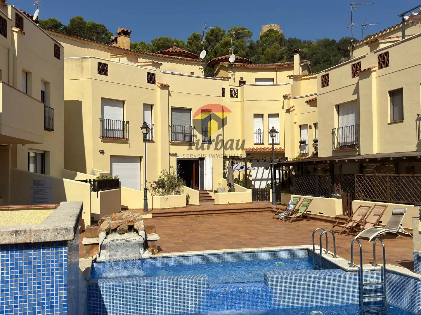 Außenansicht von Haus oder Chalet zum Verkauf in Tossa de Mar mit Klimaanlage, Heizung und Terrasse