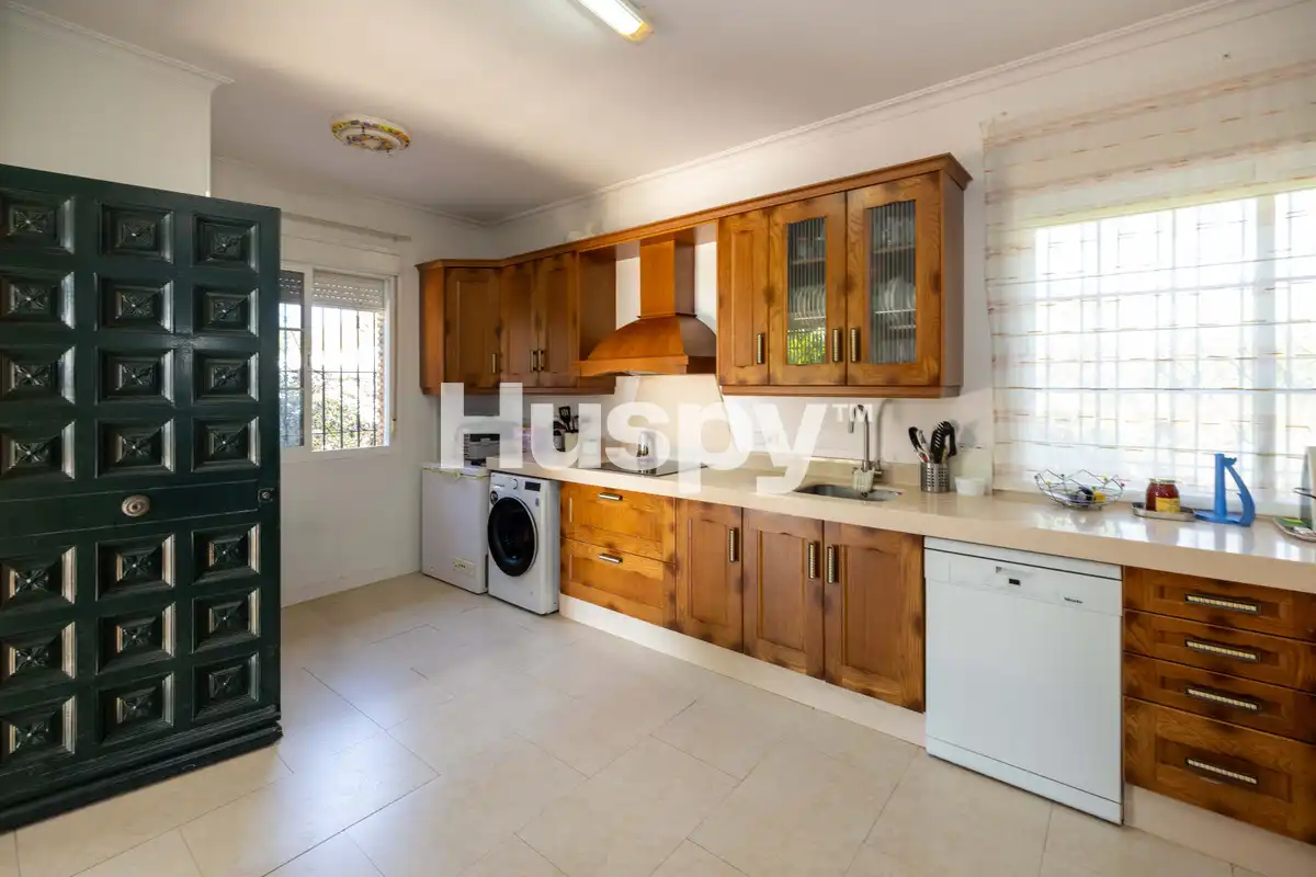 Chalet con terraza en venta en Calle Carlos Cano, imagen 10