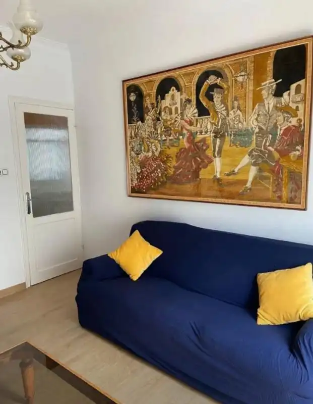 Sala d'estar de Pis en venda en Ferrol amb Calefacció, Terrassa i Balcó