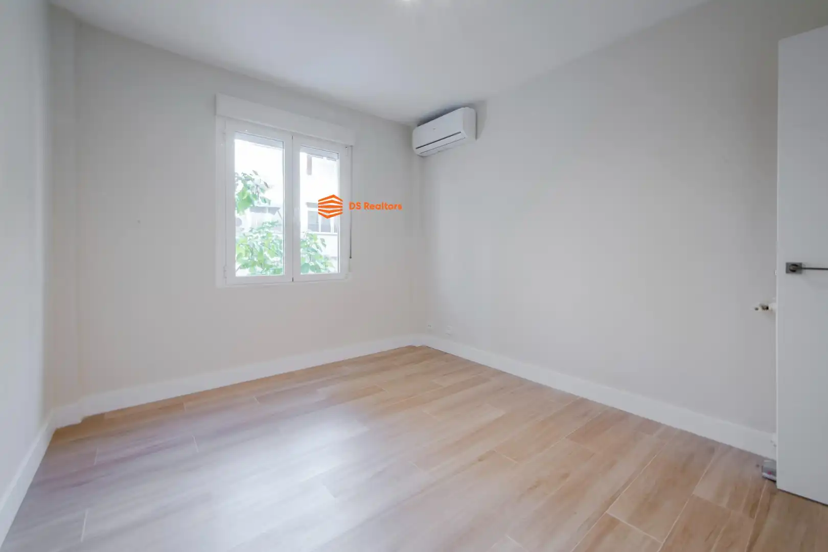 Flat with lift for sale in Avenida BRUSELAS 48, imagen 37