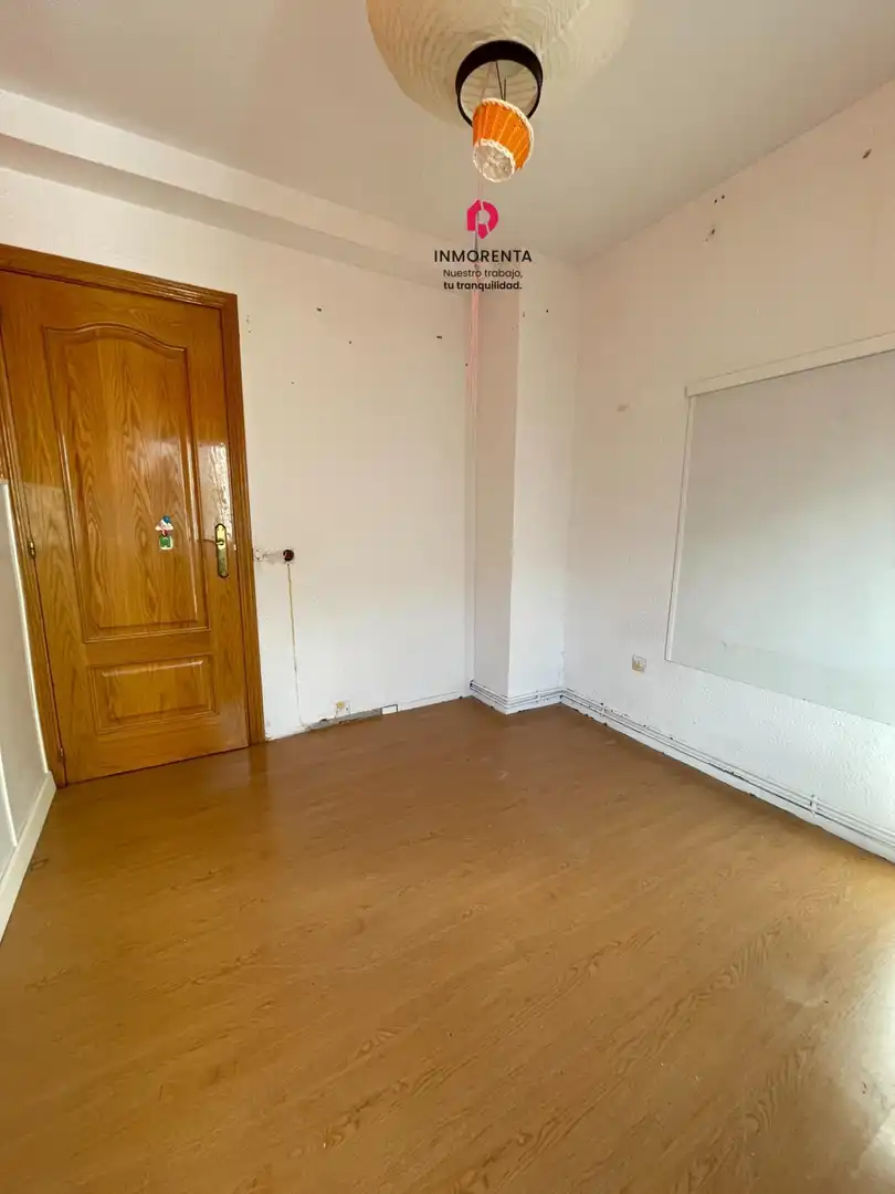 Habitación de Piso en venta en Fuenlabrada con Calefacción y Jardín privado