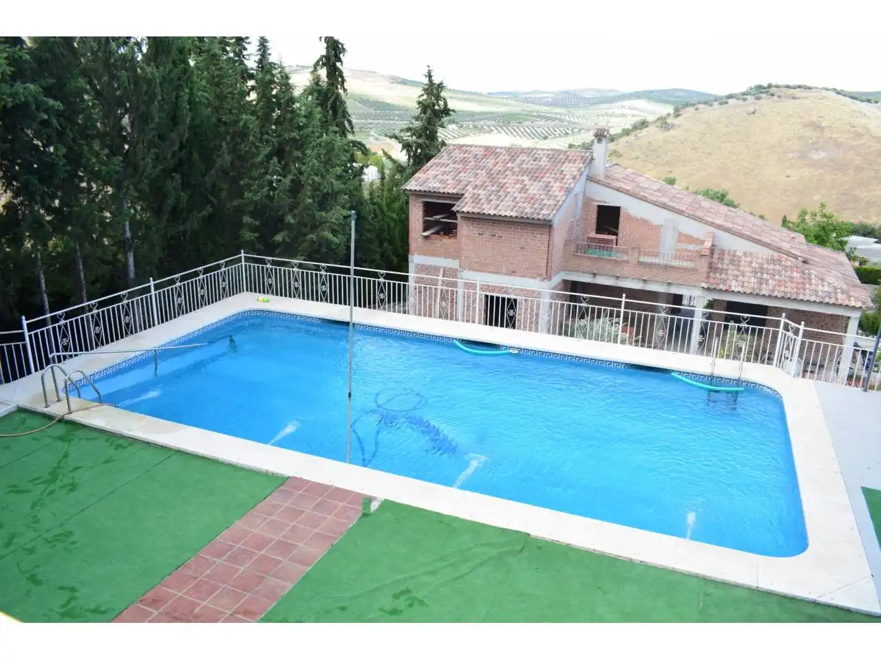 Villa mit Pool zum Verkauf in Baena, imagen 2