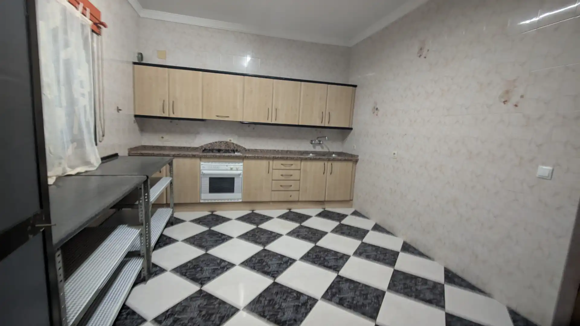 Cocina de Casa adosada en venta en Las Gabias con Calefacción y Terraza