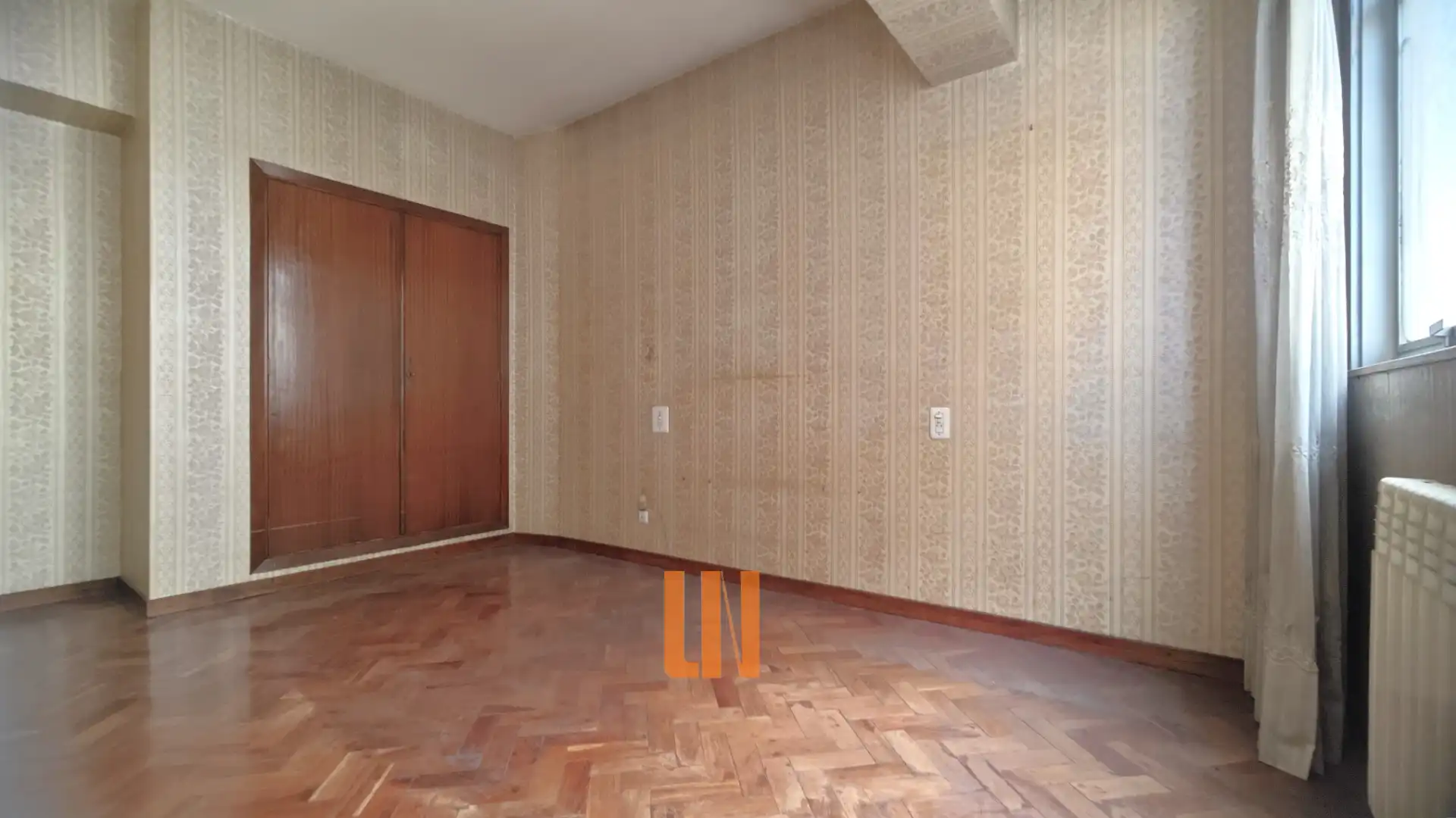 Habitación de Piso en venta en A Coruña Capital  con Calefacción, Parquet y Internet