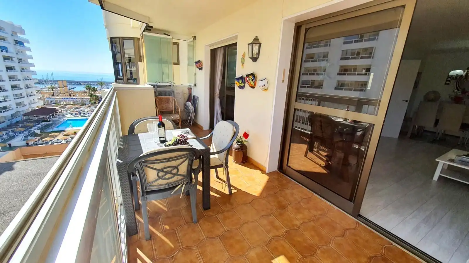 Apartamento con ascensor en venta en Calle Martínez Catena