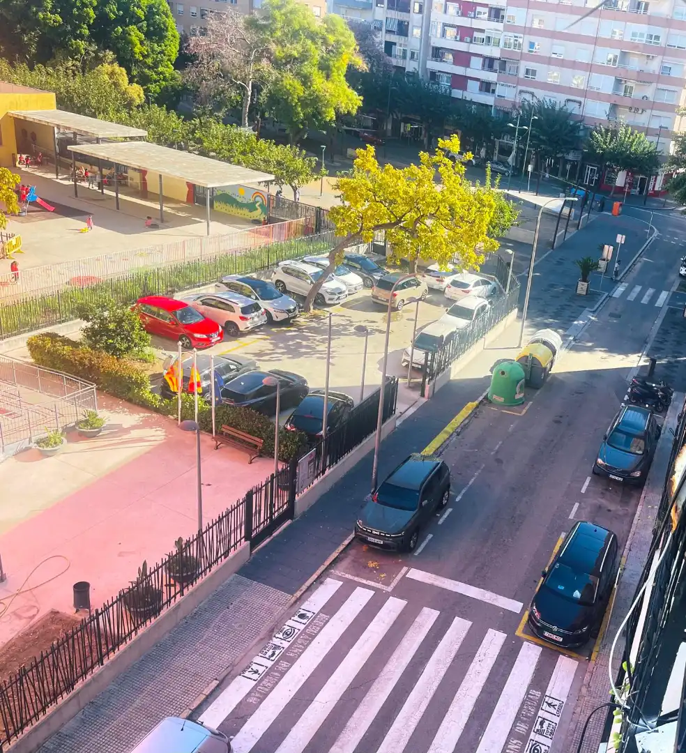 Aparcament de Pis en venda en Gandia amb Calefacció, Moblat i Balcó