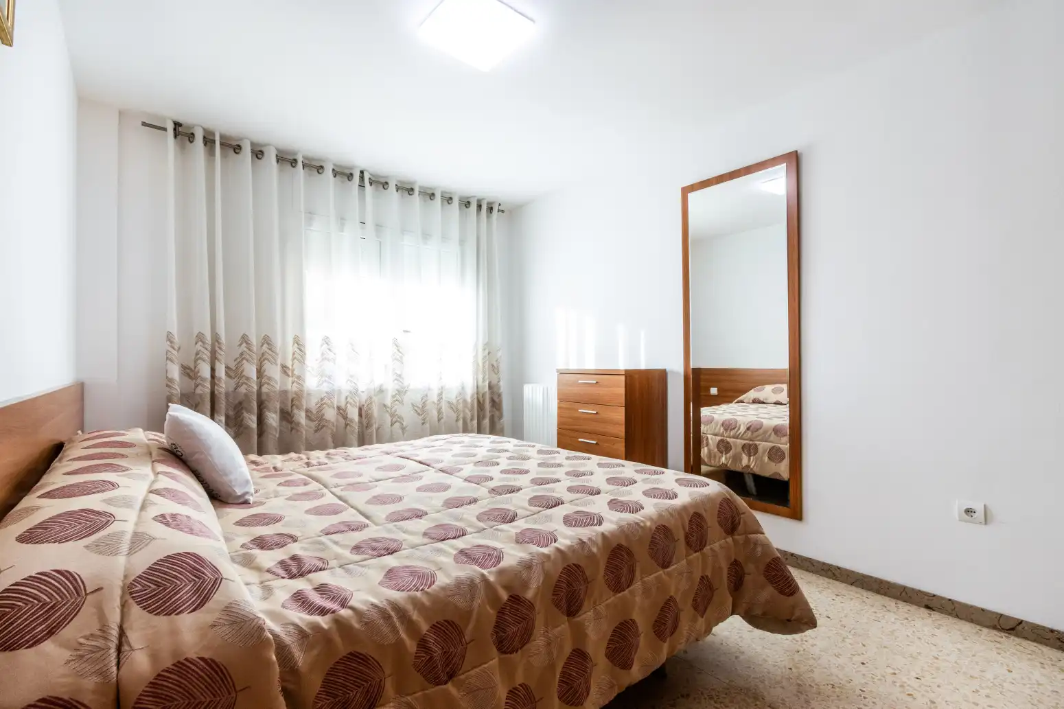 Habitación de Piso en venta en Terrassa con Calefacción y Balcón