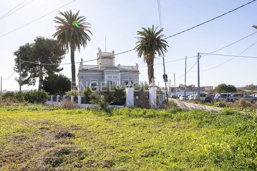 Casa o chalet en venta en Paterna con Aire acondicionado, Calefacción y Jardín privado