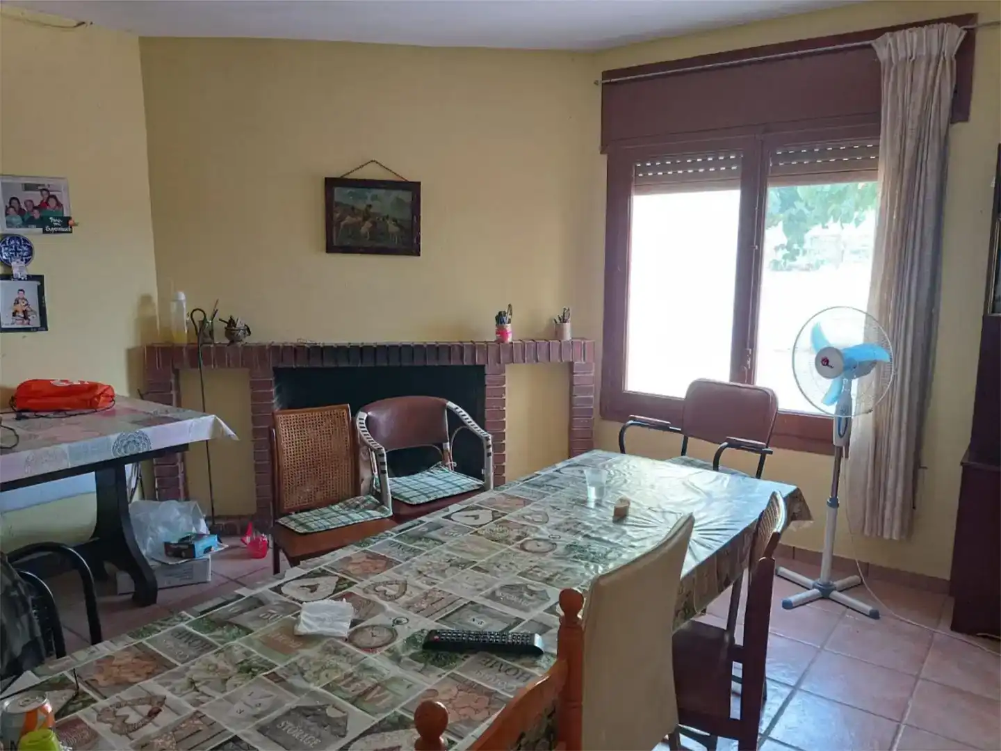 Menjador de Finca rústica en venda en Valdealgorfa amb Jardí privat, Piscina i Moblat