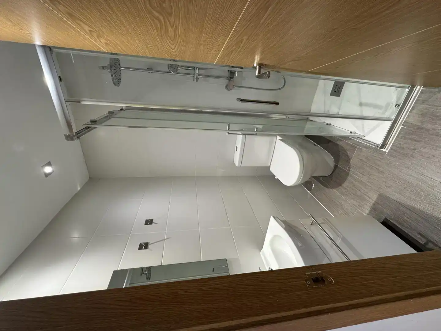 Badezimmer von Wohnung zur Miete in Segovia mit Privatgarten, Parkett und Möbliert