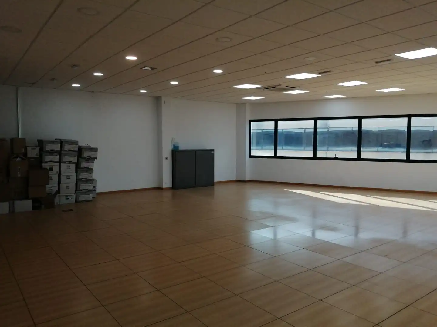 Oficina amb ascensor de lloguer a Periurbano Este - Campiña, imagen 7
