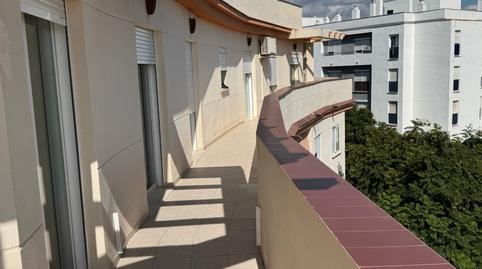 Foto 5 de Àtic en venda a Calle Carlos Cano, 18, Puerto de Estepona, Málaga