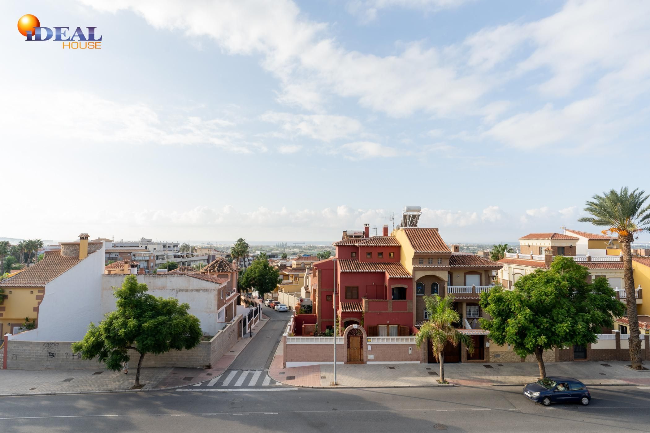 Vista exterior de Casa adosada en venta en Motril