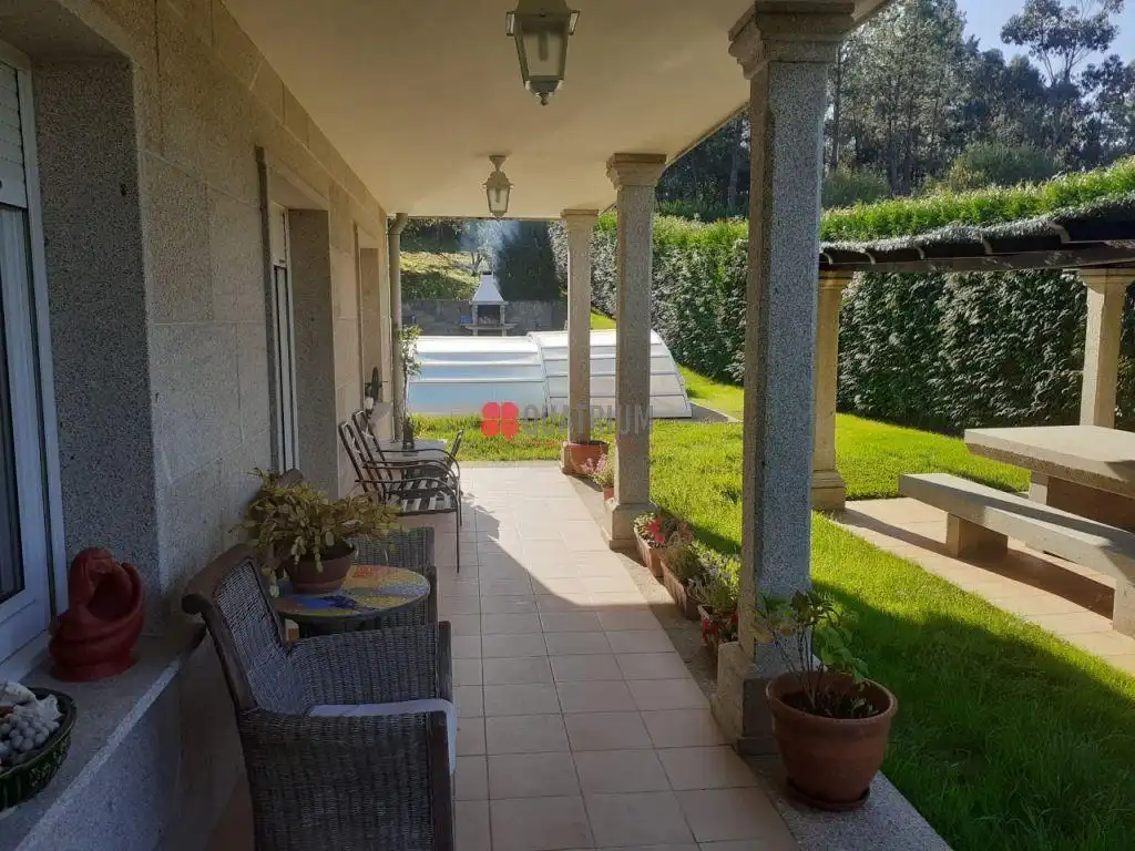 Terraza de Casa o chalet en venta en Santiago de Compostela  con Calefacción, Terraza y Trastero
