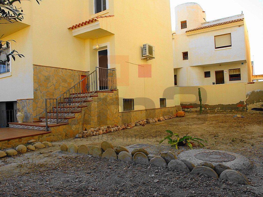 Exterior view of Duplex for sale in Vera  with Air Conditioner, Private garden and Oven