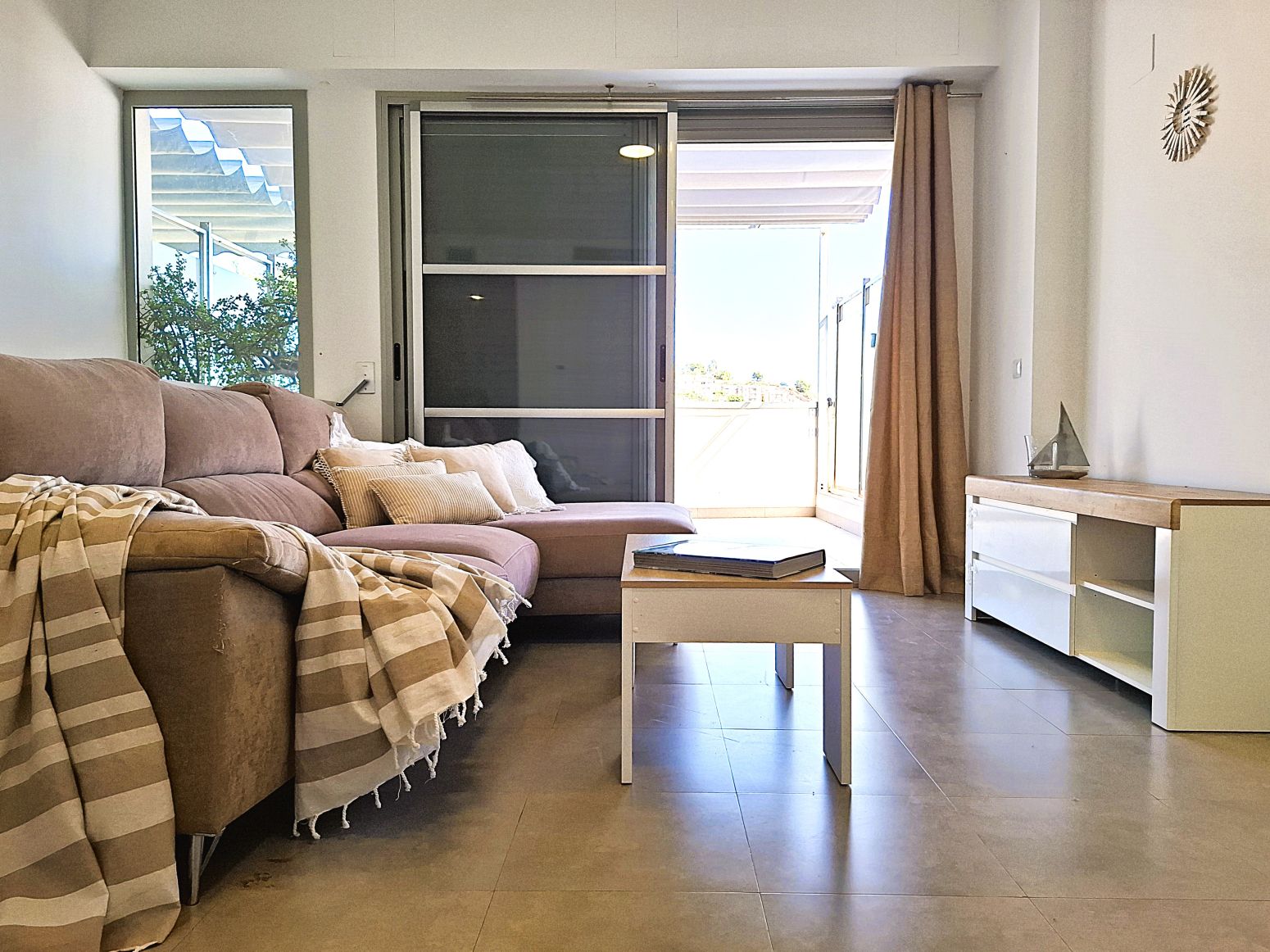 Living room of Flat for sale in Oropesa del Mar / Orpesa  with Air Conditioner, Heating and Private garden
