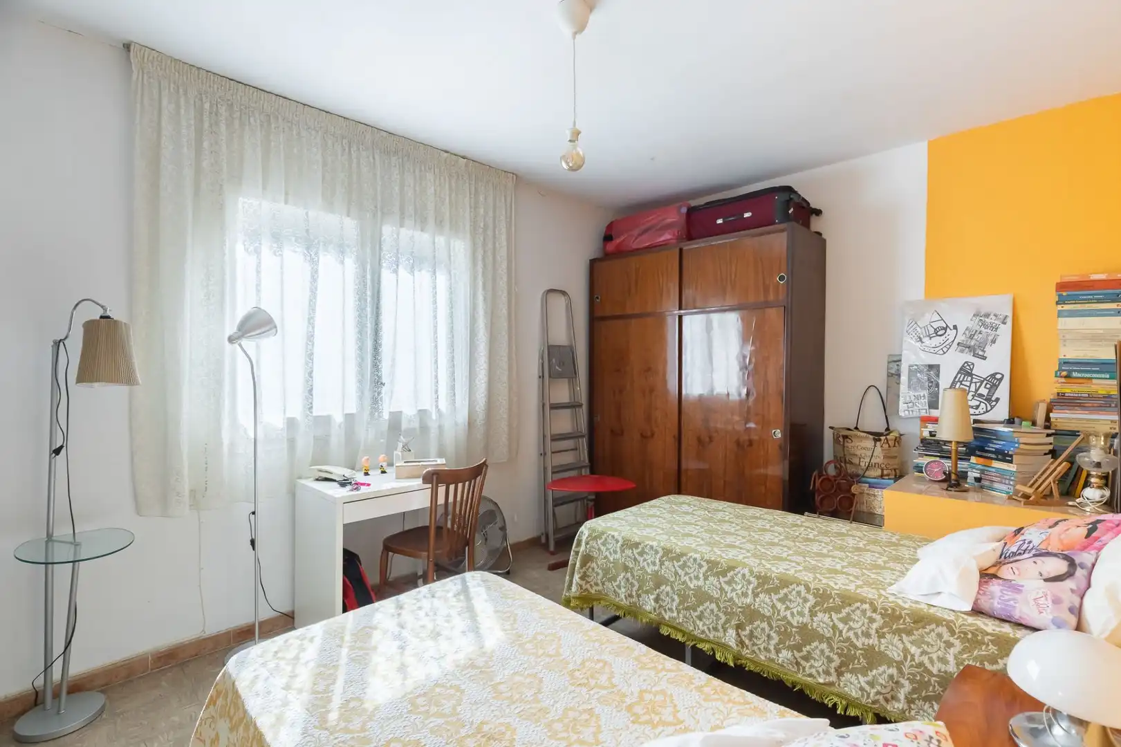 Habitación de Piso en venta en Badalona con Terraza