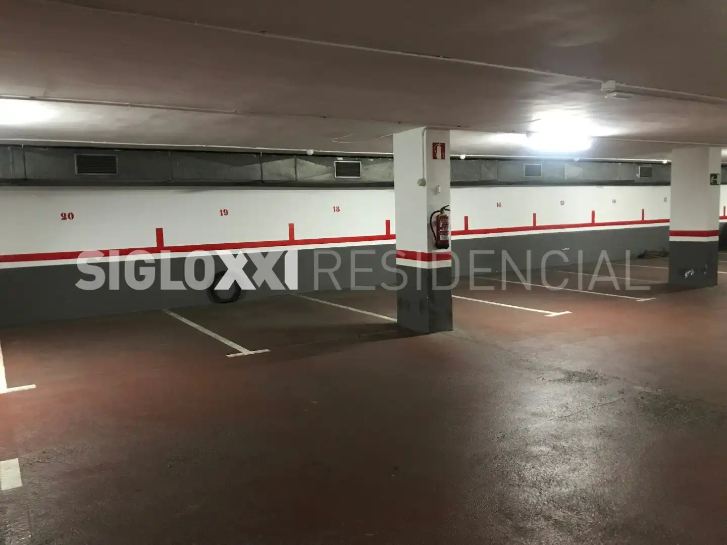 Garatge en venda a De Catalunya, Dreta de l'Eixample