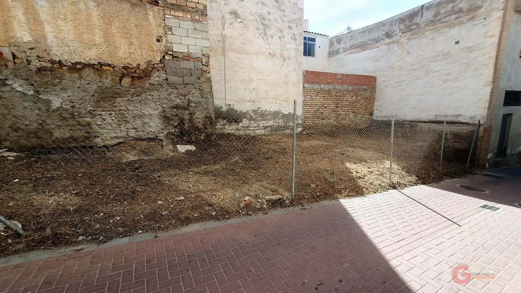 Terrenos y solares en venta en Motril  ciudad, imagen 3
