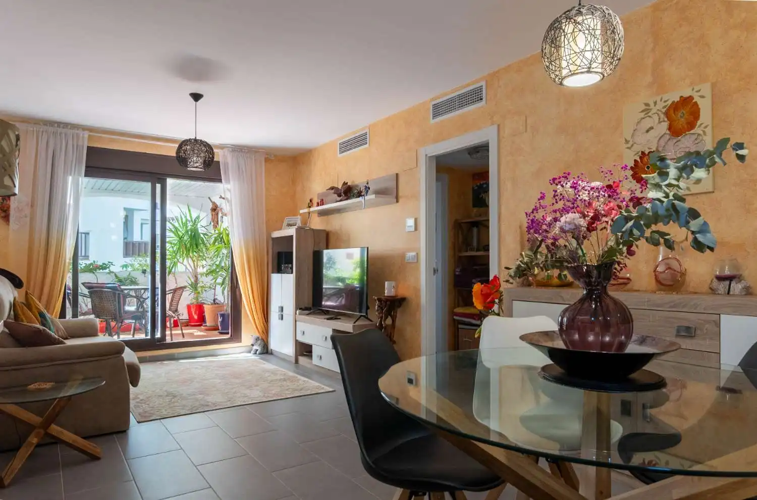 Sala d'estar de Apartament en venda en Centro 