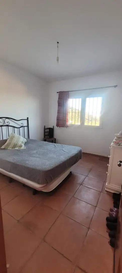 Dormitori de Casa o xalet en venda en Tarifa amb Jardí privat, Moblat i Forn
