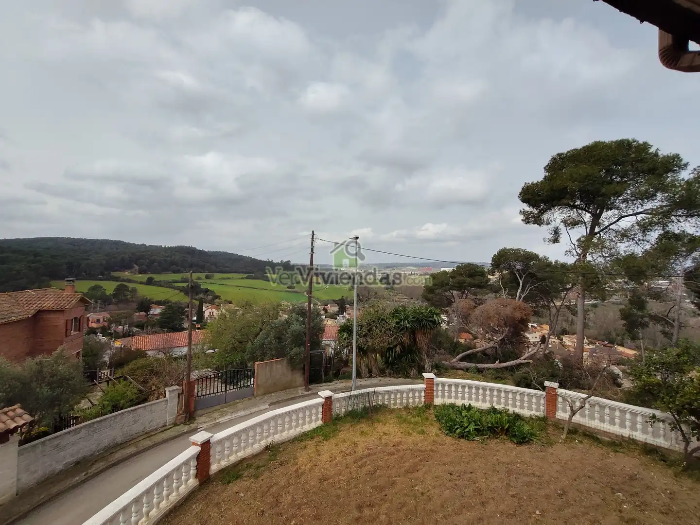 Casa o xalet en venda en Cerdanyola del Vallès amb Calefacció, Jardí privat i Parquet