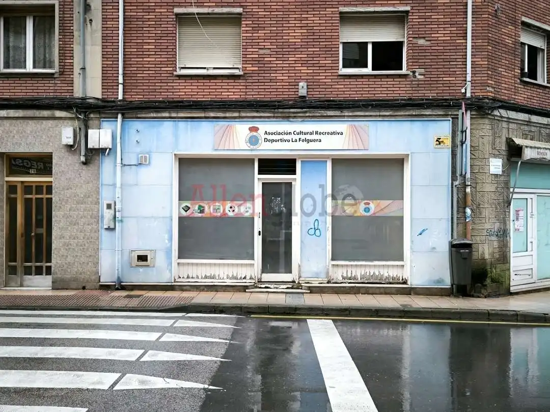 Local comercial en venta en Calle Alcalde Antonio Cienfuegos, imagen 2
